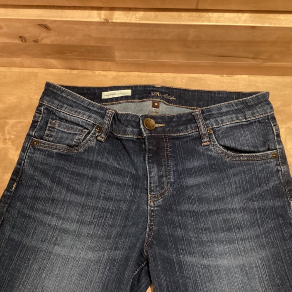 Kut From The Kloth Catherine Blue Denim Boyfriend Shorts Size 6 - Picture 3 of 6